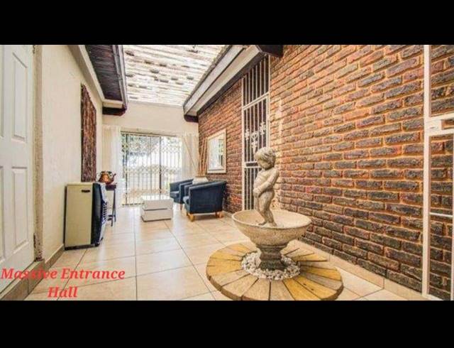 4 BEDROOM HOUSE FOR SALE IN NORKEM PARK